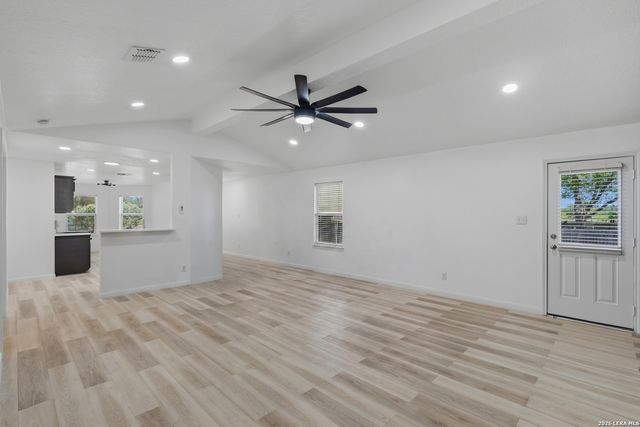 6050 Luckey Run, San Antonio, TX 78252