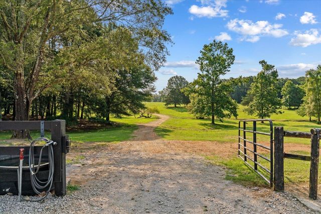 5704 Keith Road, Ringgold, GA 30736