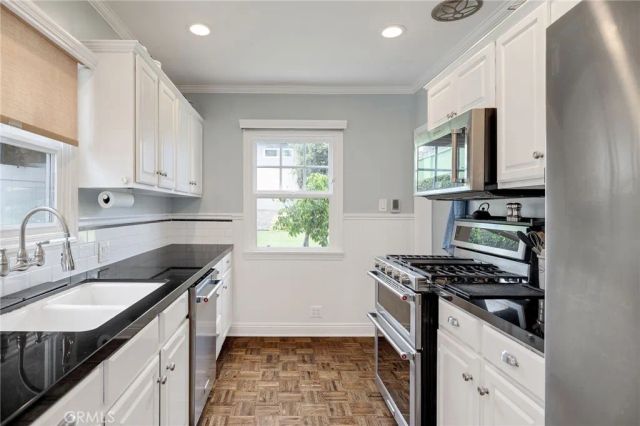 125 Vista Del Parque, Redondo Beach, CA 90277