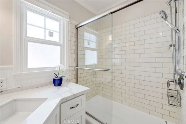 125 Vista Del Parque, Redondo Beach, CA 90277