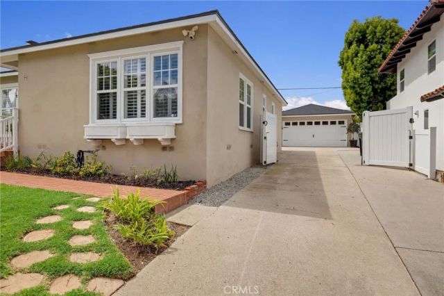 125 Vista Del Parque, Redondo Beach, CA 90277