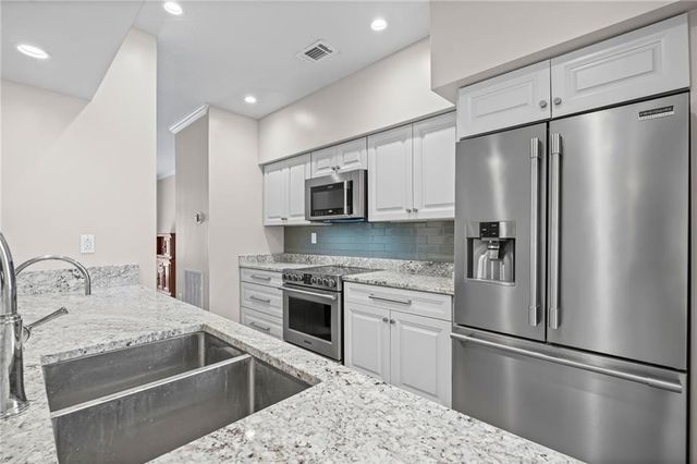 721 Sandringham Drive 721, Milton, GA 30004