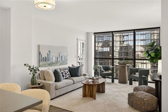 1280 W Peachtree NW Street 2409, Atlanta, GA 30309