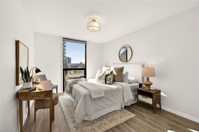 1280 W Peachtree NW Street 2409, Atlanta, GA 30309