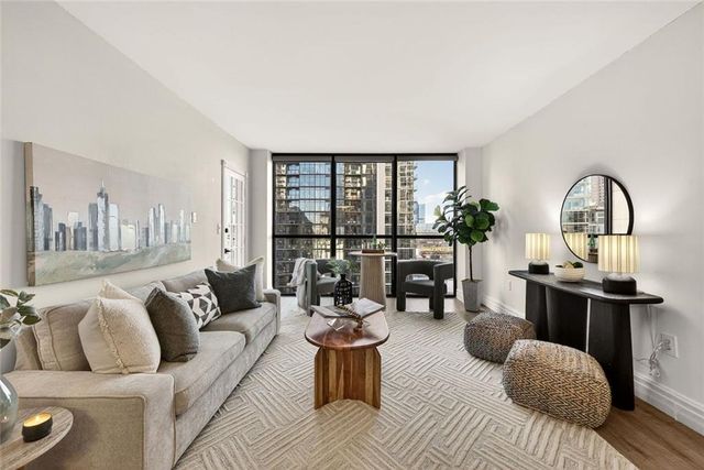 1280 W Peachtree NW Street 2409, Atlanta, GA 30309