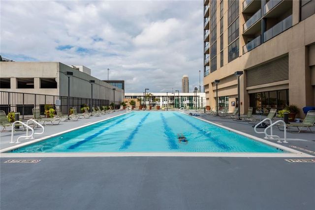 1280 W Peachtree NW Street 2409, Atlanta, GA 30309