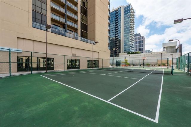 1280 W Peachtree NW Street 2409, Atlanta, GA 30309