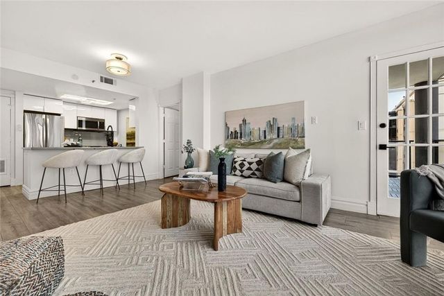 1280 W Peachtree NW Street 2409, Atlanta, GA 30309