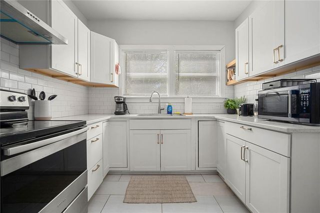 808 Charles Street, Mobile, AL 36604