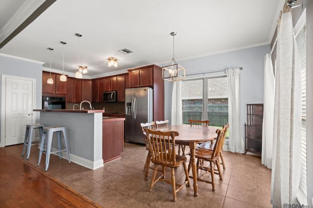 13824 Parkway Dr, Denham Springs, LA 70726