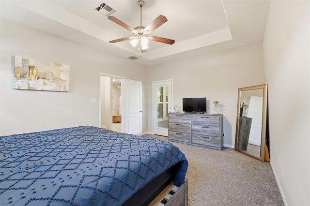 22529 E Shorewood Loop, Houston, TX 77336