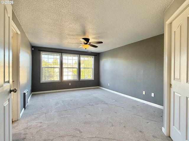 16907 Se 28TH St, Vancouver, WA 98683
