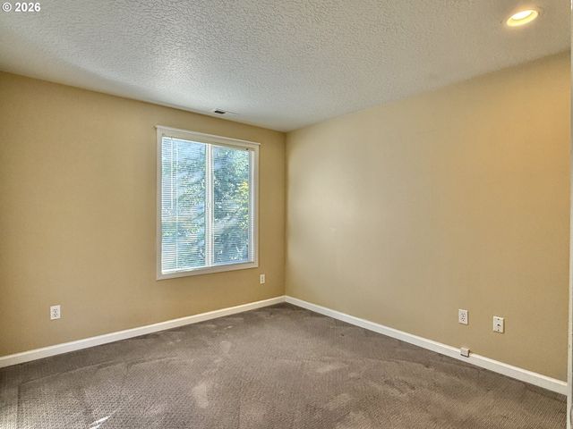 16907 Se 28TH St, Vancouver, WA 98683