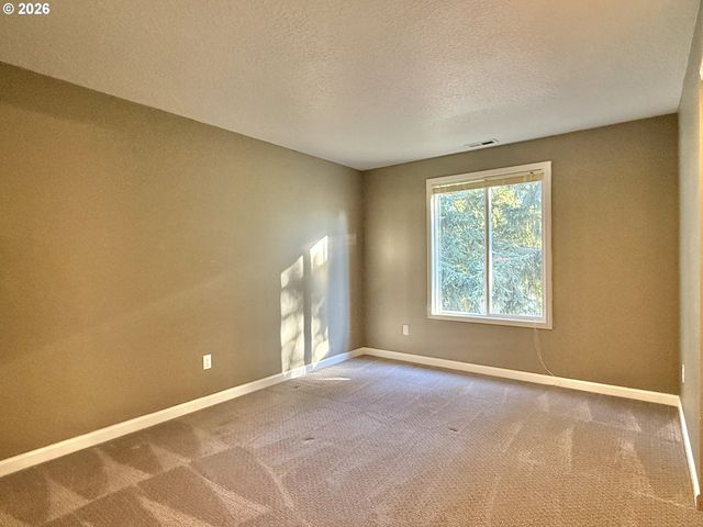16907 Se 28TH St, Vancouver, WA 98683