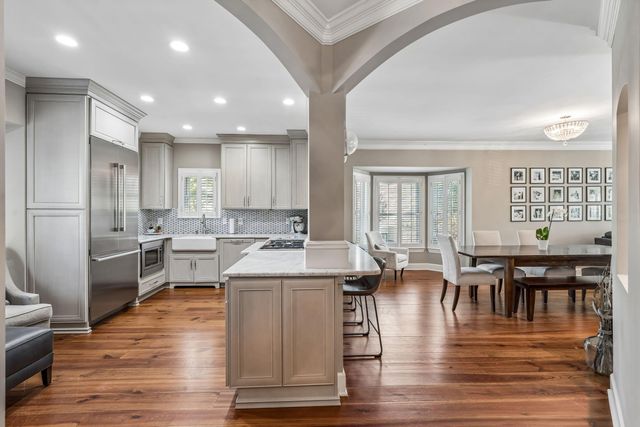 36 Harleston Place, Charleston, SC 29401