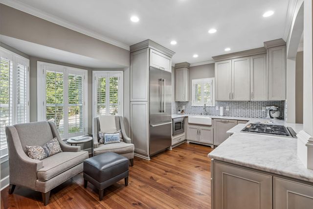 36 Harleston Place, Charleston, SC 29401