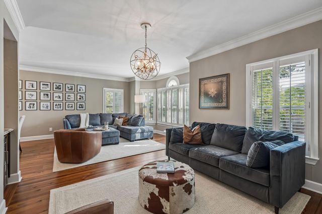 36 Harleston Place, Charleston, SC 29401