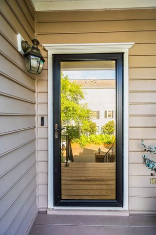 36 Harleston Place, Charleston, SC 29401