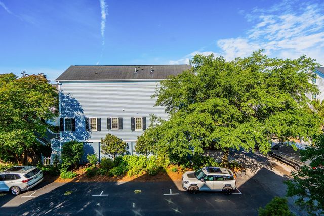 36 Harleston Place, Charleston, SC 29401