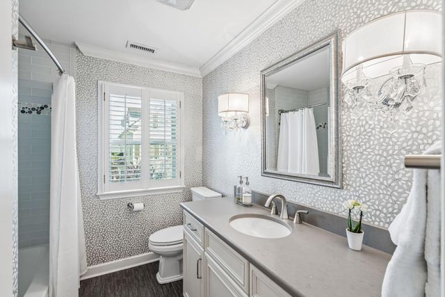36 Harleston Place, Charleston, SC 29401