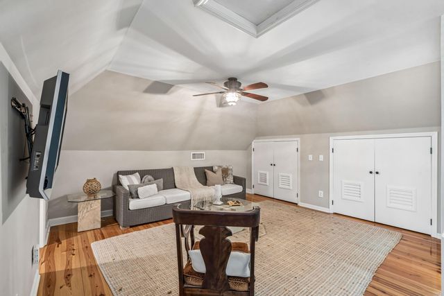 36 Harleston Place, Charleston, SC 29401