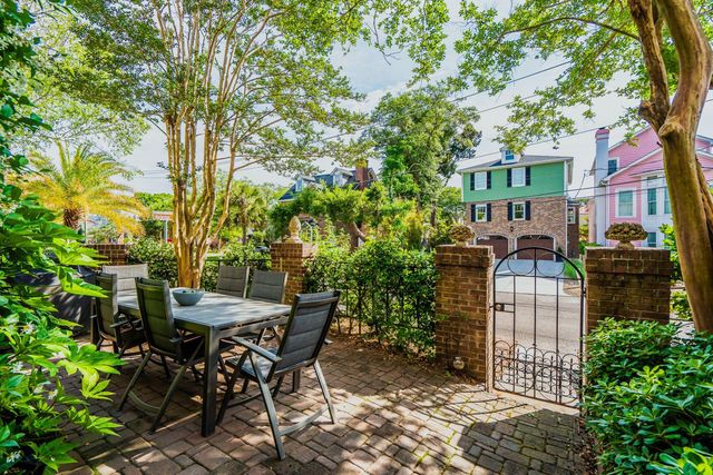 36 Harleston Place, Charleston, SC 29401