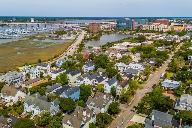 36 Harleston Place, Charleston, SC 29401