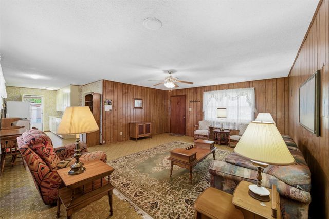 101 S Frio Court, Weatherford, TX 76087