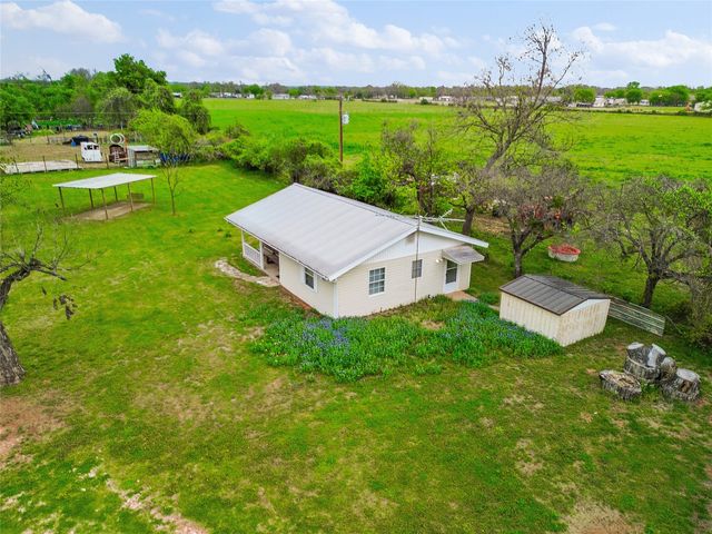 101 S Frio Court, Weatherford, TX 76087