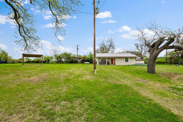 101 S Frio Court, Weatherford, TX 76087