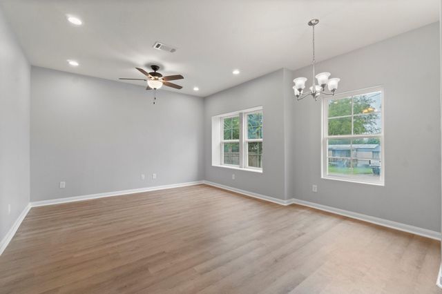 16866 W Hammon, Montgomery, TX 77316