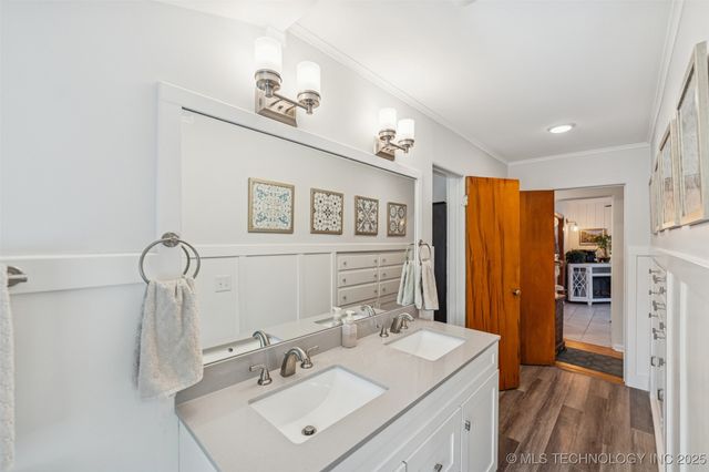 2547 S College Avenue, Tulsa, OK 74114