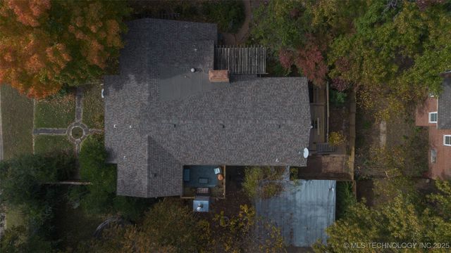 2547 S College Avenue, Tulsa, OK 74114