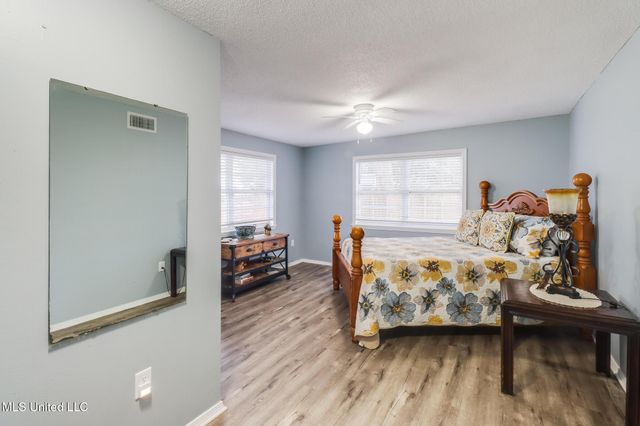 419 E Second Street, Long Beach, MS 39560