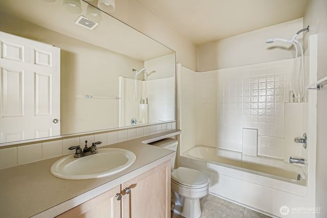 7613 188th Street Ct E, Puyallup, WA 98375