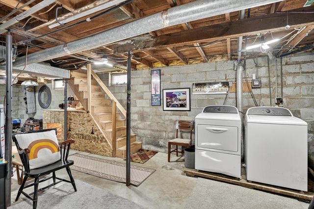 700 Main Street W, Carver, MN 55315