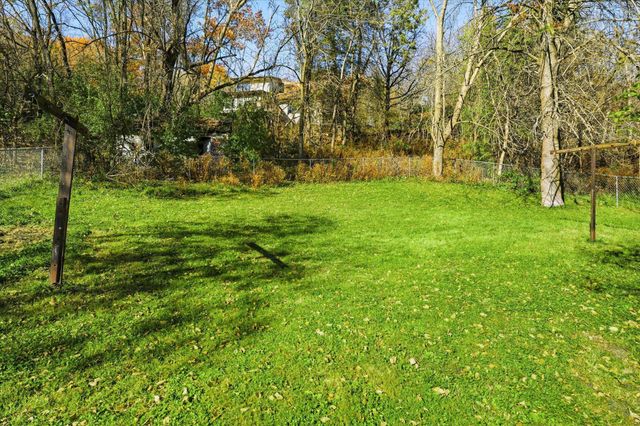 700 Main Street W, Carver, MN 55315