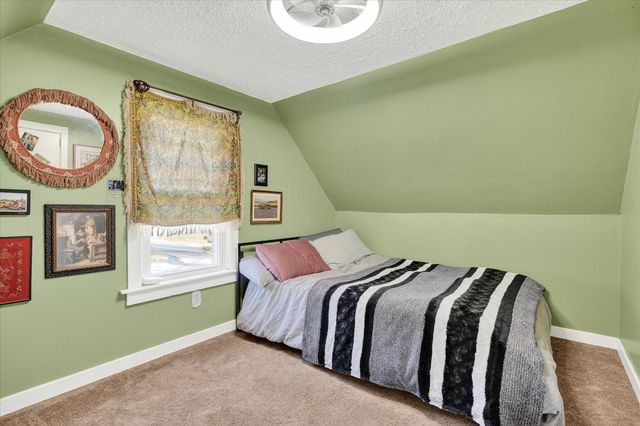 700 Main Street W, Carver, MN 55315