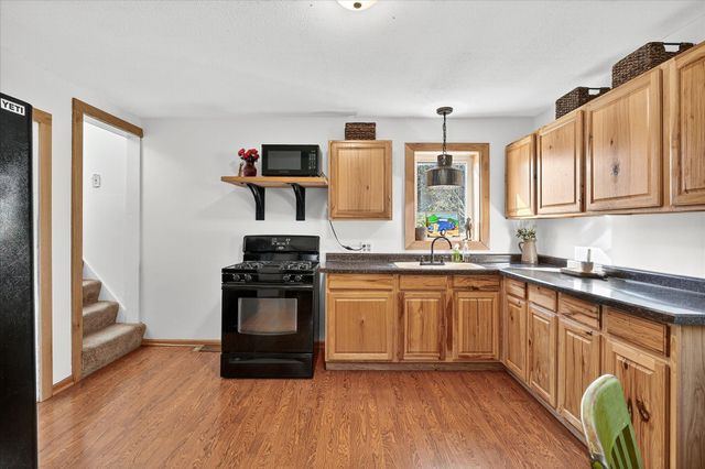 700 Main Street W, Carver, MN 55315