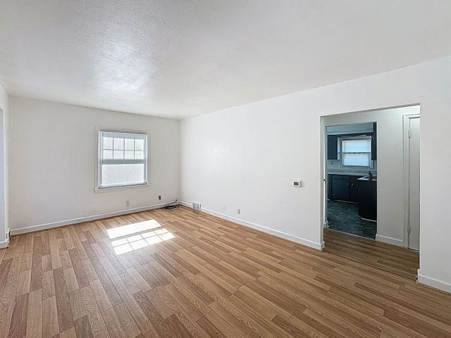 14 Blackhawk Hills Court, Rock Island, IL 61201