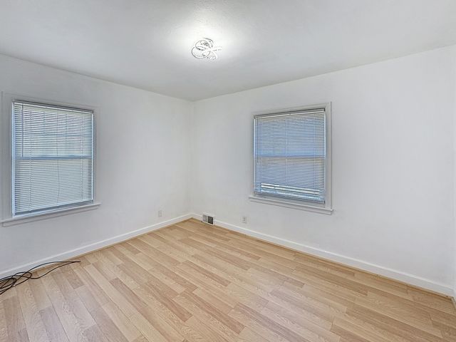 14 Blackhawk Hills Court, Rock Island, IL 61201