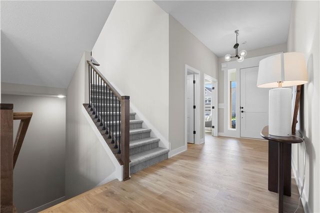 1712 SW Arbormist Drive, Lee's Summit, MO 64082