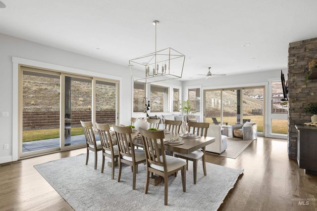 6100 E Hootowl Dr, Boise, ID 83716