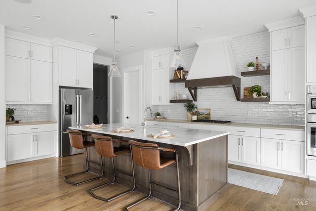 6100 E Hootowl Dr, Boise, ID 83716