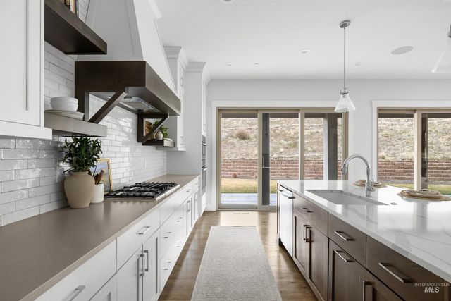 6100 E Hootowl Dr, Boise, ID 83716