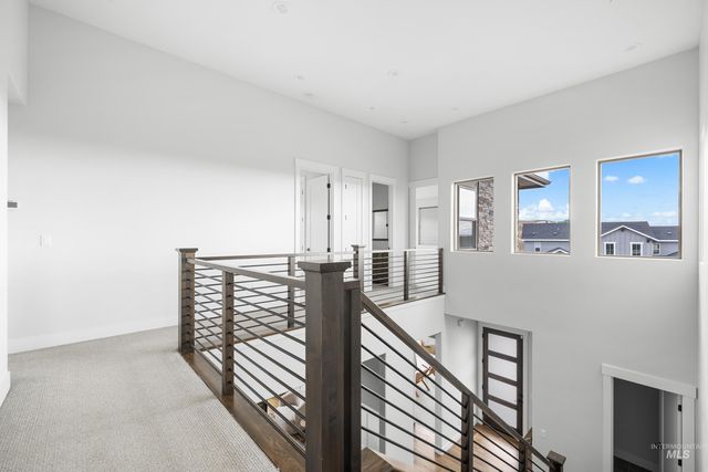 6100 E Hootowl Dr, Boise, ID 83716