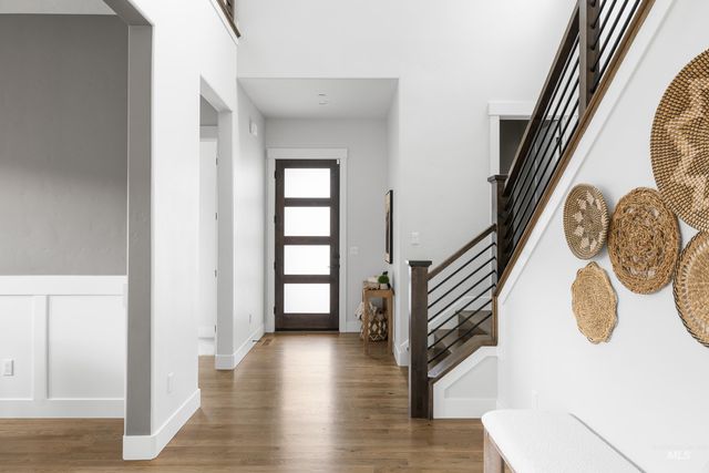 6100 E Hootowl Dr, Boise, ID 83716