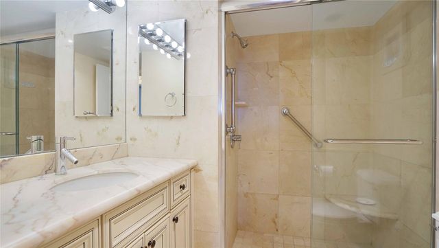 4020 Galt Ocean Dr 501, Fort Lauderdale, FL 33308