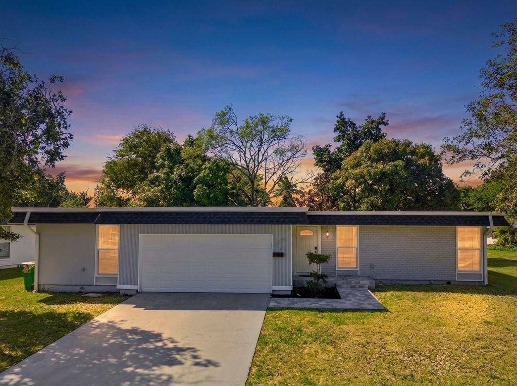 6309 Brookwood Boulevard, Tamarac, FL 33321