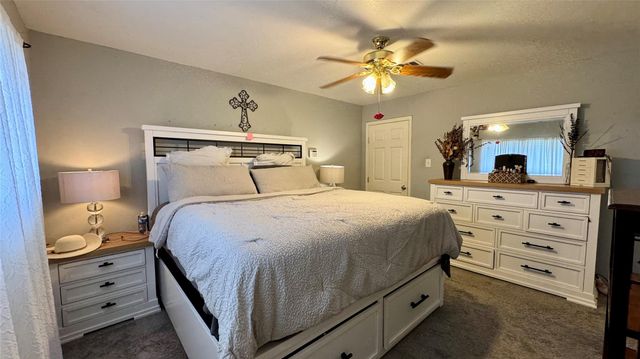 1006 Saddle Rock Drive, Houston, TX 77088